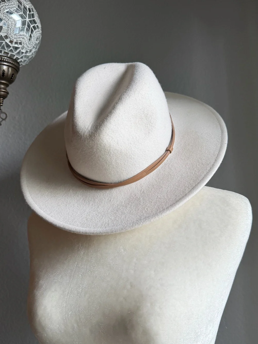WYETH 100% Wool Ivory Wide Brim Western Rancher Hat OS